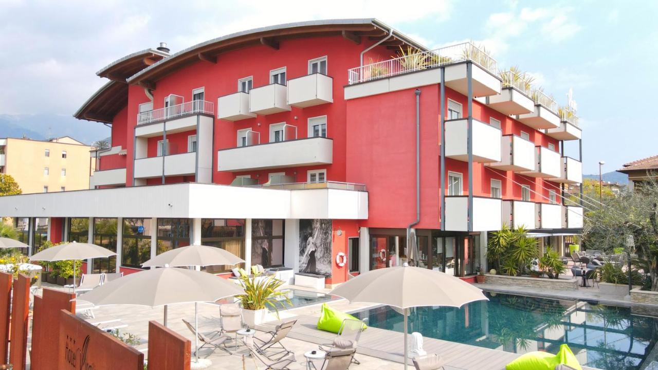 Hotel Virgilio Riva del Garda Exterior photo